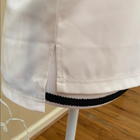 Wiki Baby White Top with Jeweled Collar Size Small - Picture 3 of 6